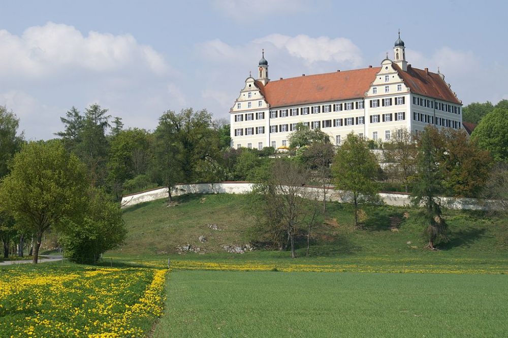 files/tl_filesOPO/Beitraege/Ortschaften/Schloss Mochental.jpg